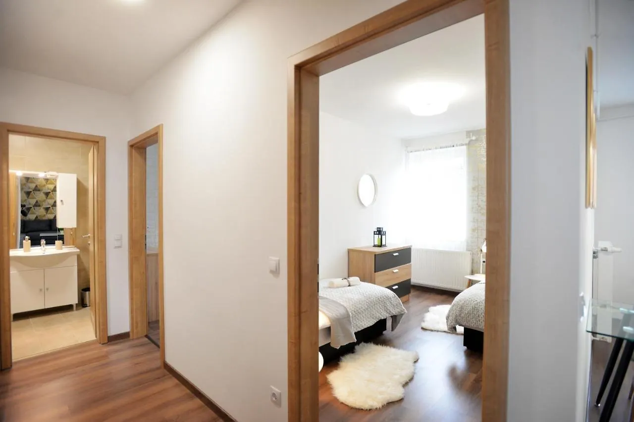 One Luxury Suites Eger Lejlighed