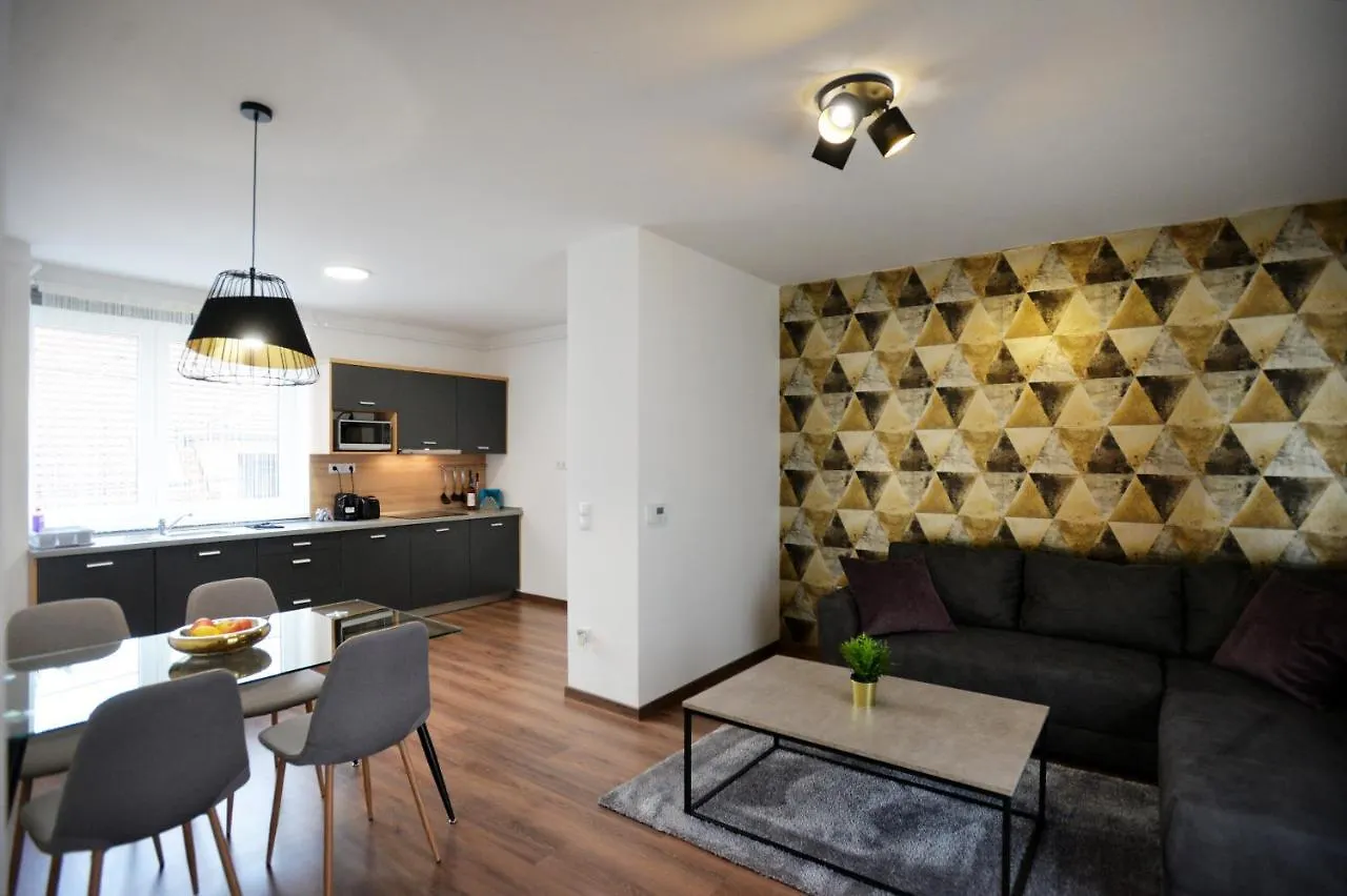 One Luxury Suites Eger Lejlighed